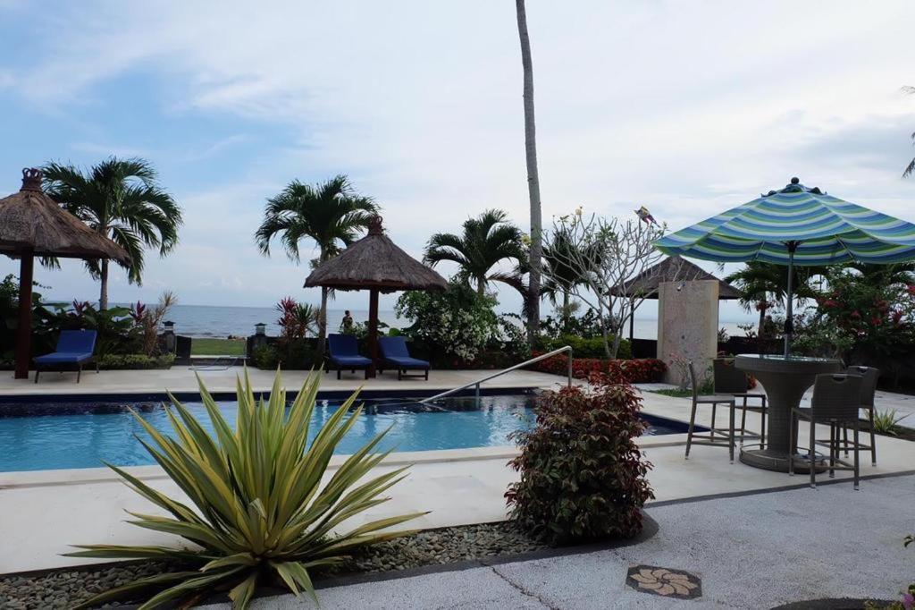 Penginuman Melaya Beach Resort Room Double מראה חיצוני תמונה